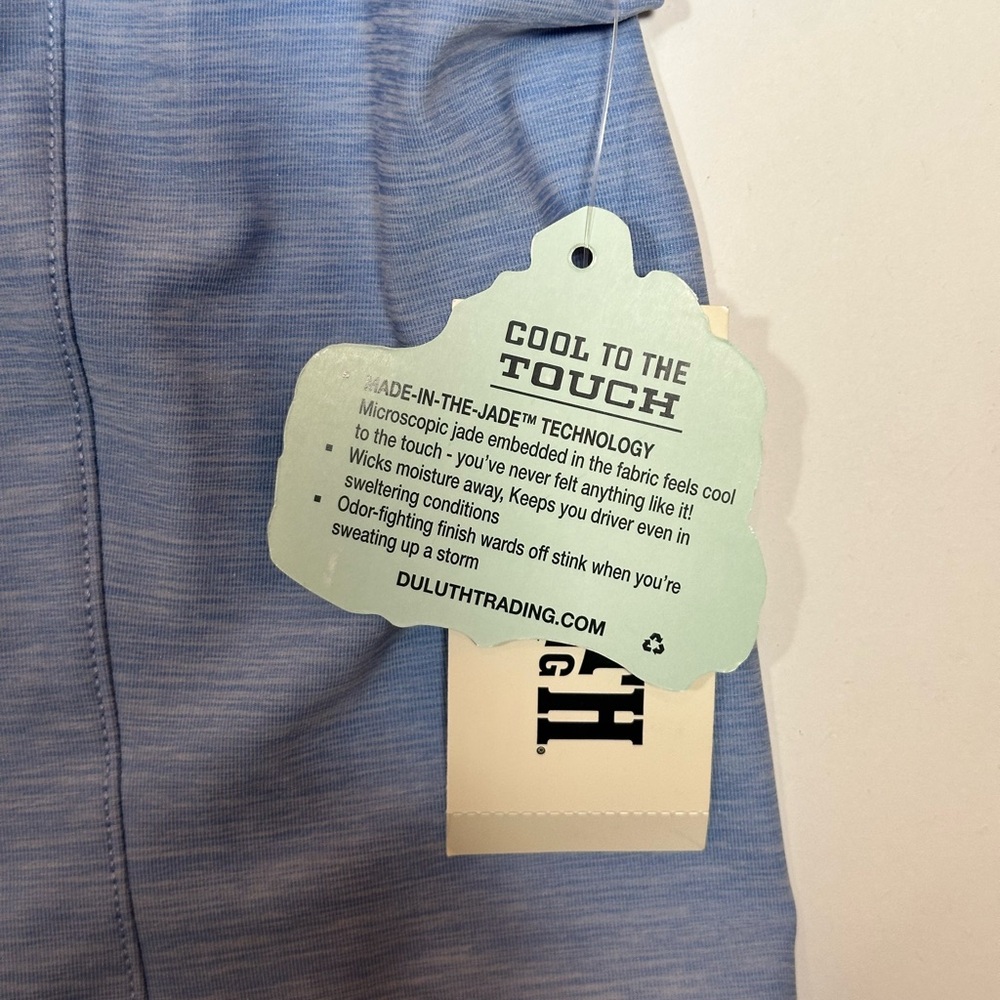NWT Duluth Trading Co Women’s Light Blue Short Sleeve V-Neck Active Tee Size XS - Picture 6 of 8